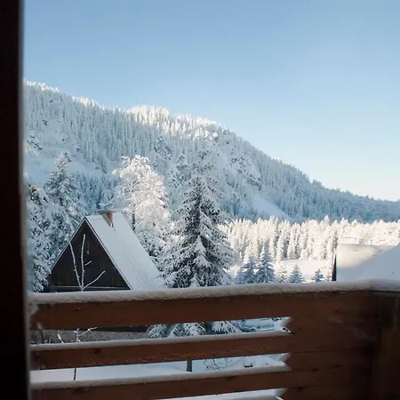 Cabin Una *